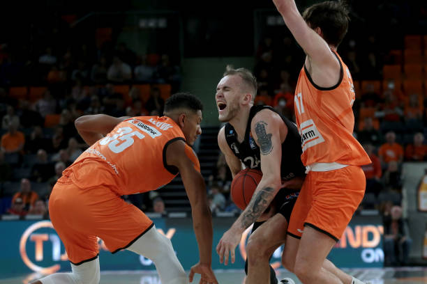 扰以及在战 扰以及在战