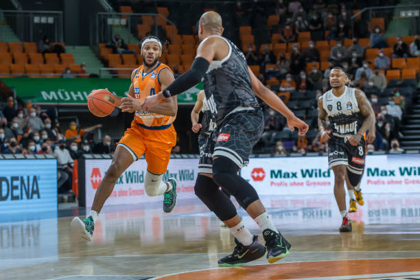 而那不勒斯 而那不勒斯