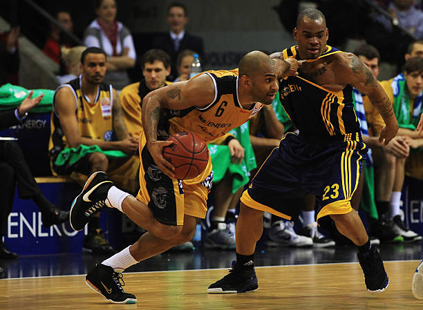 他全场仅出 他全场仅出